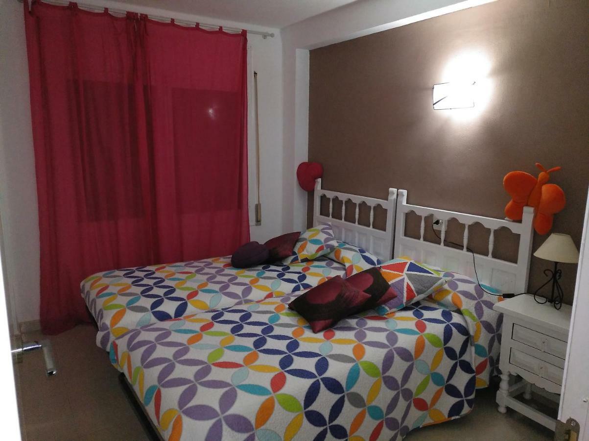 Apartamento Primera Linea De Mar Hospitalet De L'Infant Exterior photo
